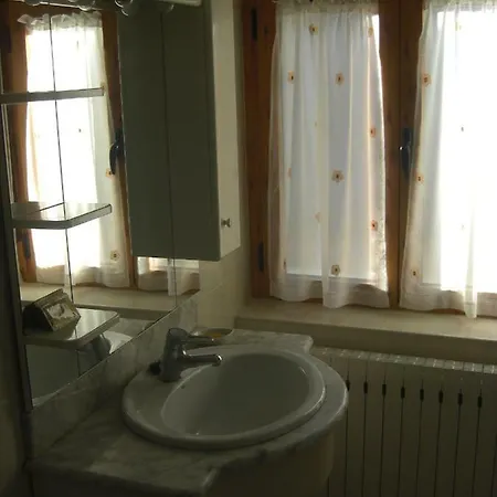 Vivienda Lanzon Hébergement de vacances Salinas de Bielsa